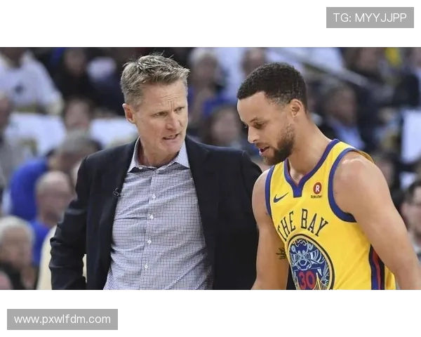 科尔盛赞库里:出手即合理,重新定义三分传奇(3) 科尔盛赞库里:出手即合理,重新定义三分传奇(3)